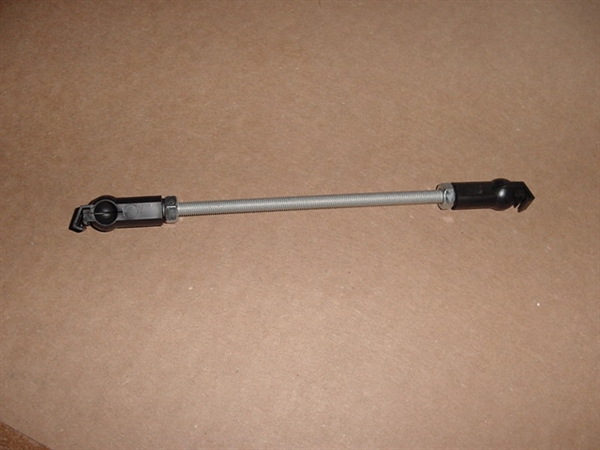 Threaded rod for dump valve