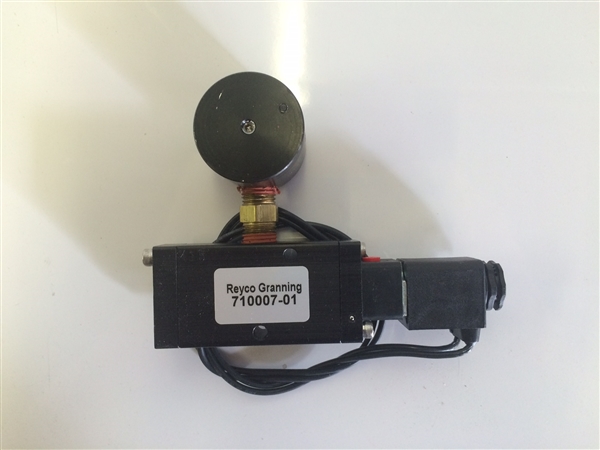 Kneeler Valve, LH